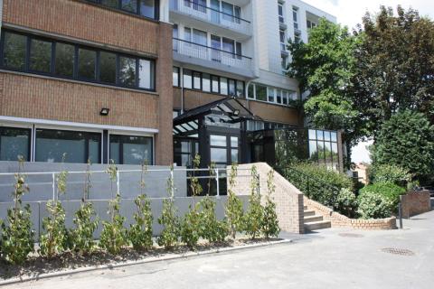 Centre Trieste, place aux bleuets Halluin